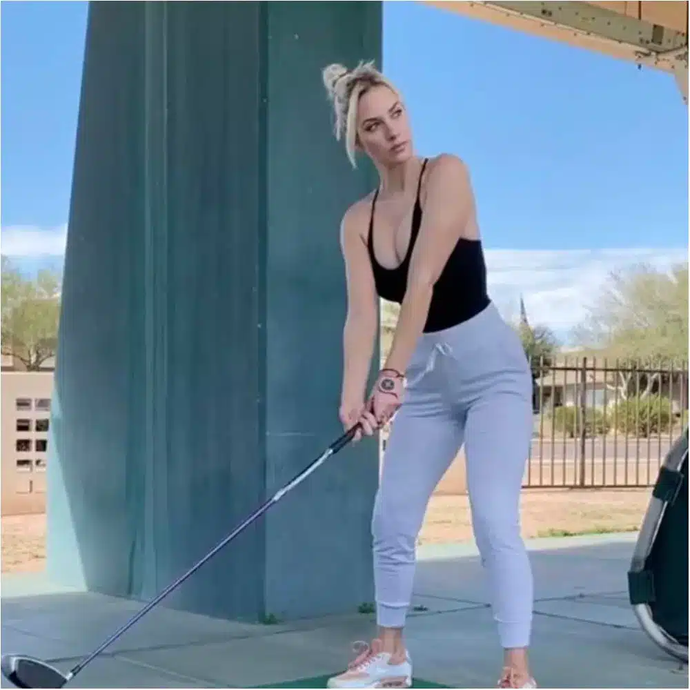 37 Stunning Photos Of Golf Celebrity Paige Spiranac - Bake Huge